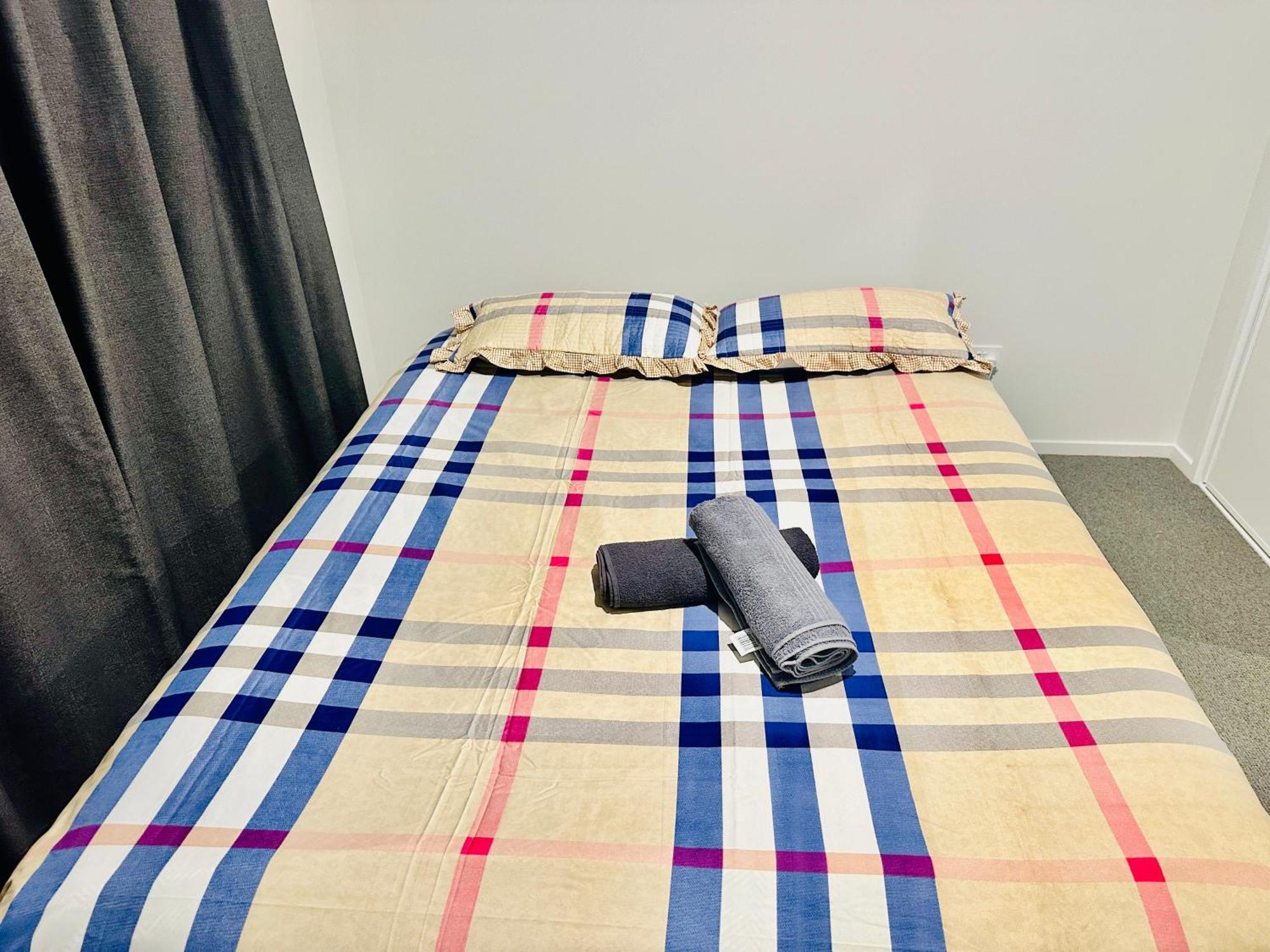 2024 Build Double Room Крайстчърч Екстериор снимка